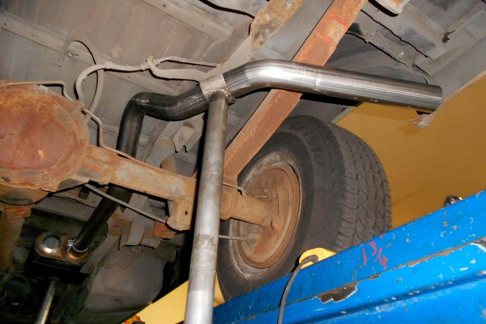 For Chevy C20 75-87 Flowmaster Aluminized Steel Gray Prebend Tailpipes w/o Tips Foto 4 de 4