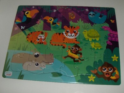 NEW Chuckle & Roar Framed 24 pieces - Jungle