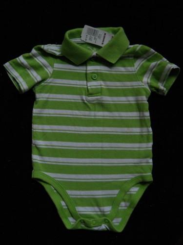 NUEVO ~ Body corto a rayas verdes ~ talla 18 M ~ Precio de venta sugerido por el fabricante $13 por Jumping Beans. - Imagen 2 de 4