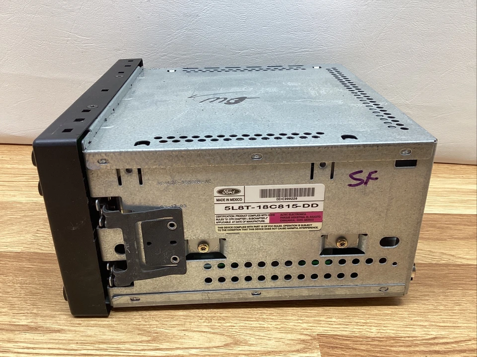 OEM FORD MERCURY MACH 300 AUDIÓFILOS RADIO SATELITAL CAMBIADOR UNIDAD REPRODUCTOR ESTÉREO Foto 2 de 4