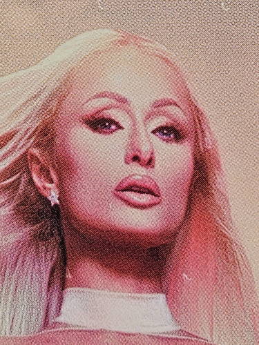 Paris Hilton “Infinite Icon” Limited Edition Pink Vinyl + Autopen Signed Insert - Picture 6 of 11