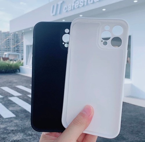 Luxury Сases Black and White for iphone 13 Pro and 13 Pro Max - Picture 3 of 4