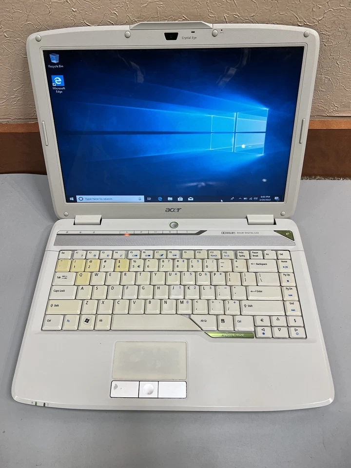 ACER Aspire 4520 AMD Athlon Dual-Core 2GB RAM 120GB HDD WIFI WRBCAM  - Image 2 of 4