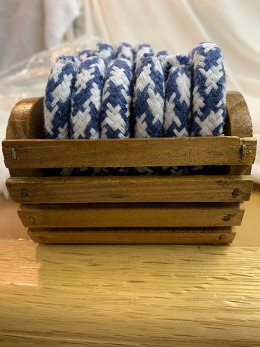 Posavasos en forma de corazón azul blanco soporte de madera juego de 6 vajilla decoración de campo - Imagen 6 de 9