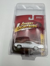 2011 Johnny Lightning 1969 Chevy Impala Ss White Nib