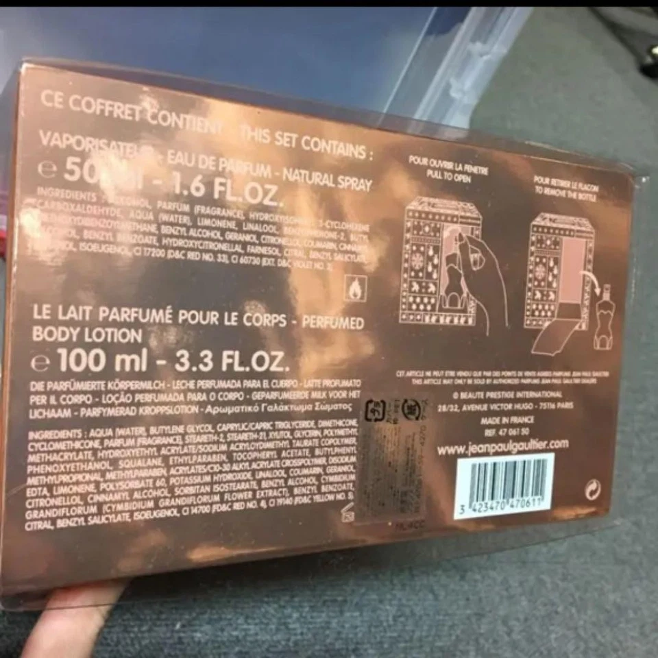 Jean Paul Gaultier Classic Eau de Parfum 50 ml Loción Corporal Perfumada 100 ml Set Nuevo Foto 3 de 4