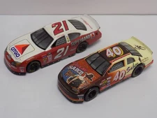 RACING CHAMPIONS - VINTAGE RACING CHAMPIONS TWO CAR LOT #21 & #40- LOOSE