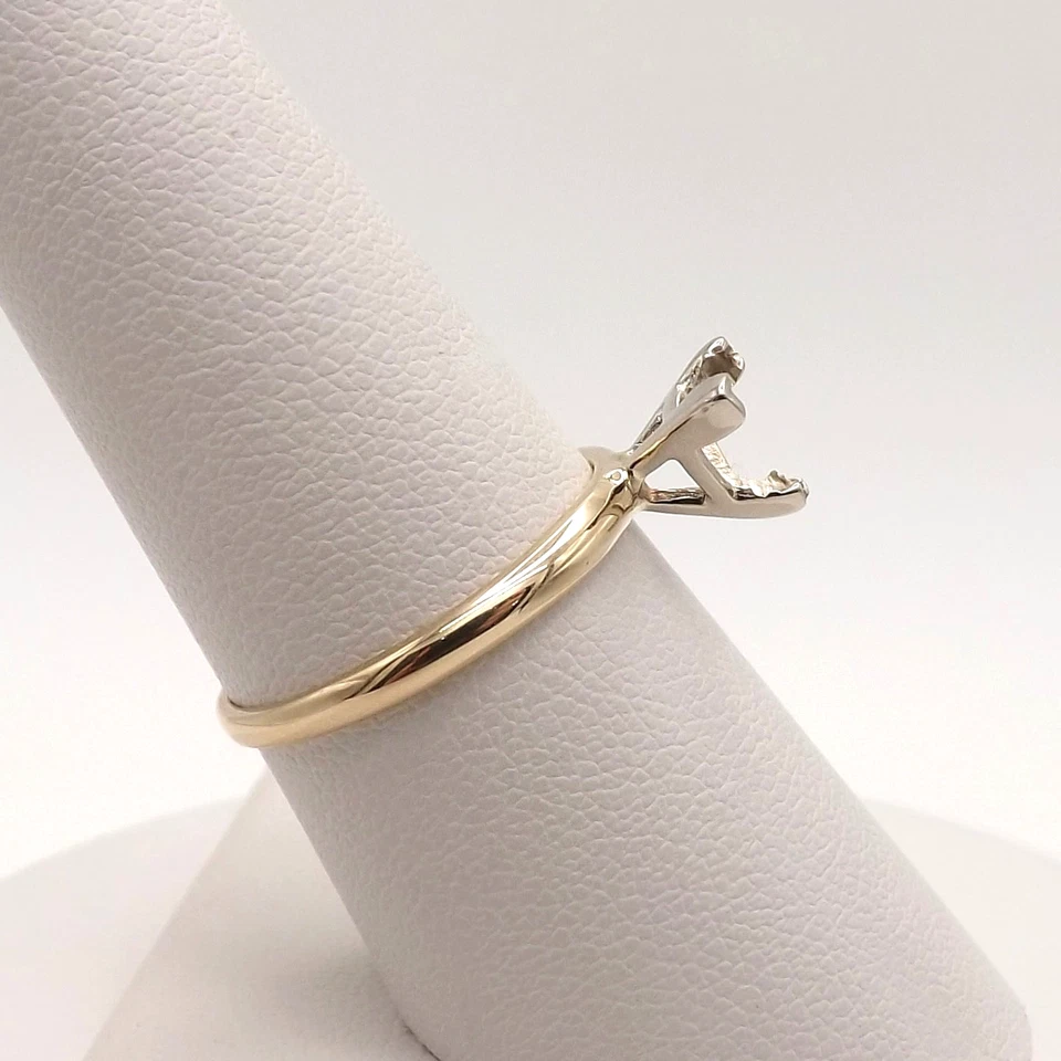 14k Gold Trillion Solitaire Setting Engagement Ring New - Image 3 of 4