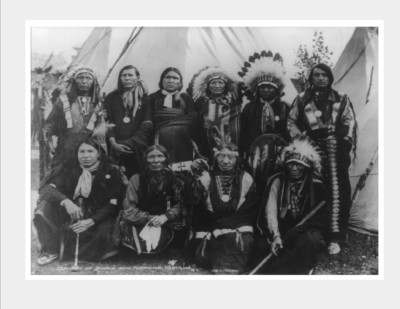 1904 Group of APACHE & SIOUX INDIANS Native People Retro Photo Poster 24x36