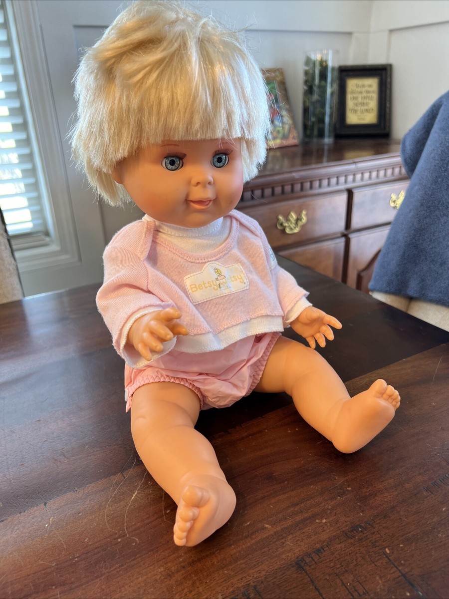 Vintage 1989 Ideal Betsy Wetsy 16” Doll Original Outfit! Blue Eyes