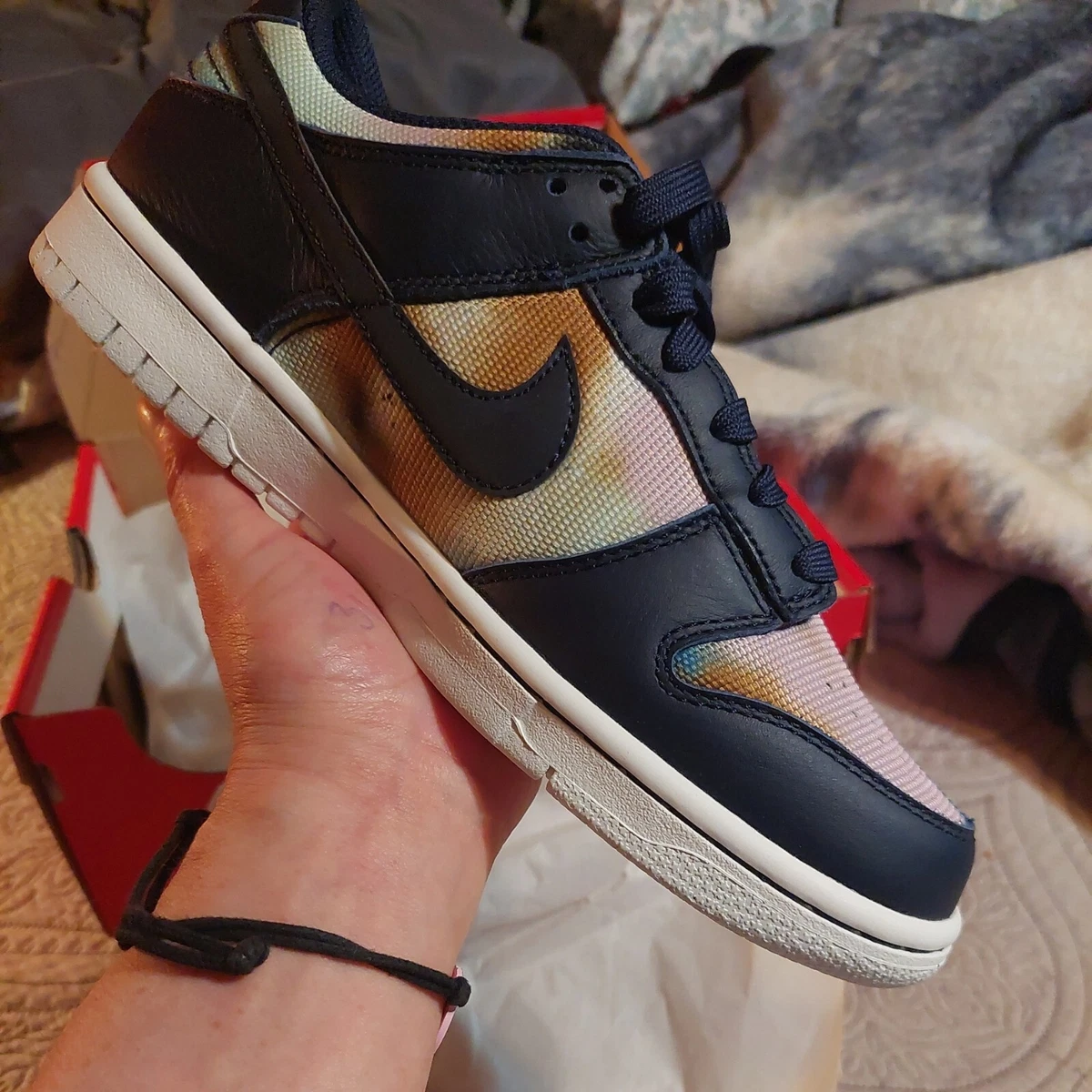 Dunk Low Se Graffiti Obsidian/summit White/sport 7GS/8.5WMNS In hand. |  eBay