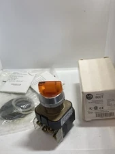 ALLEN BRADLEY 800T-16HA2KB6AX SEL SWITCH ILL 2 POS MAIN AMBER 120V SERIES U NIB
