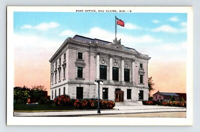 #ad Postcard Wisconsin Eau Claire WI Post Office 1940s Unposted Linen $3.00