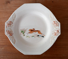 ASSIETTE PLATE ANCIENNE LONGWY DECOR ANIMAUX LIEVRE EMAUX FIN 19ème  BARBOTINES