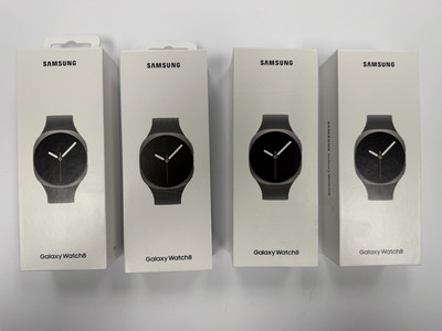 Samsung Galaxy Watch 8 40mm SM-L320   Graphite   GPS WiFi Bluetooth NEW SEALED
