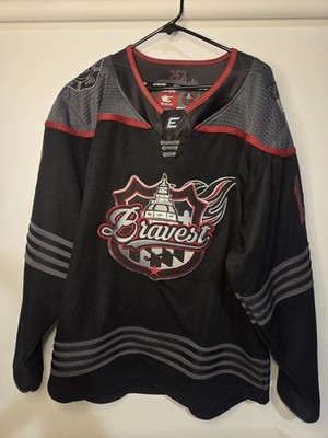 Annapolis Bravest 'Authentic Official' Hockey Jersey NEW SIZE L TU4