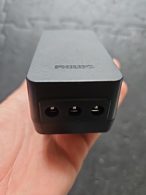 Genuine OEM Philips Hue Power Adapter 24V 20W 3-Port Plug S020XM2400083-Black