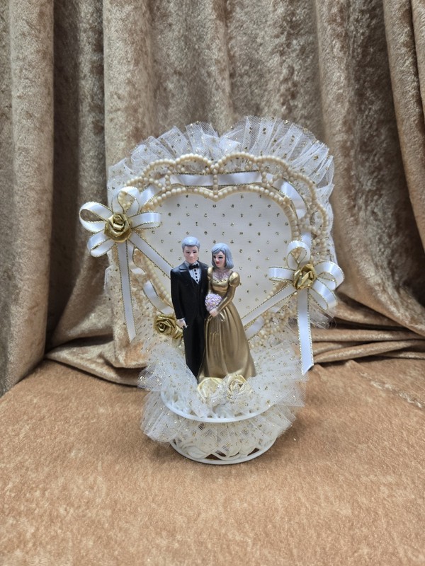 Vintage Wedding Cake Topper