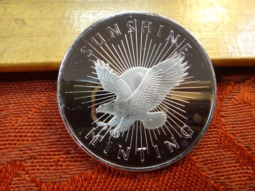 Sunshine Minting Eagle One Half 1/2 Oz .999 Silver Bullion Round - No Reserve