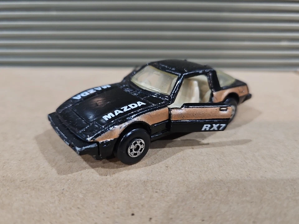 Matchbox Superfast Mazda RX-7 Negro y Dorado 1979 Nº 31 Hong Kong Lesney RX7 SF31 Foto 4 de 4