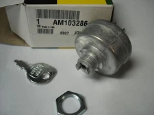 JOHN DEERE IGNITION SWITCH - INCLUDES KEY 140 ,300, 312, 314, 316 - AM103286