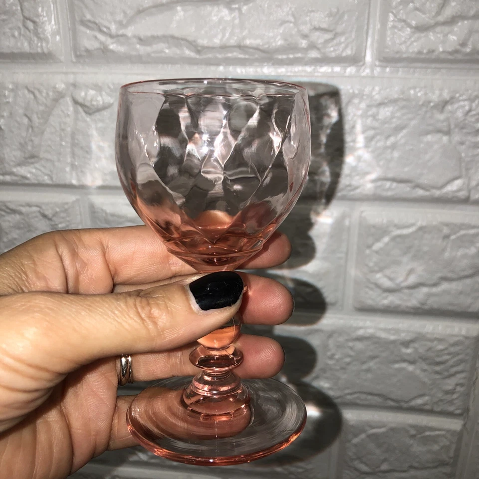 "Juego de 8 vasos de licor cordial de 4"" de vidrio rosa Depresión de colección" Foto 2 de 4