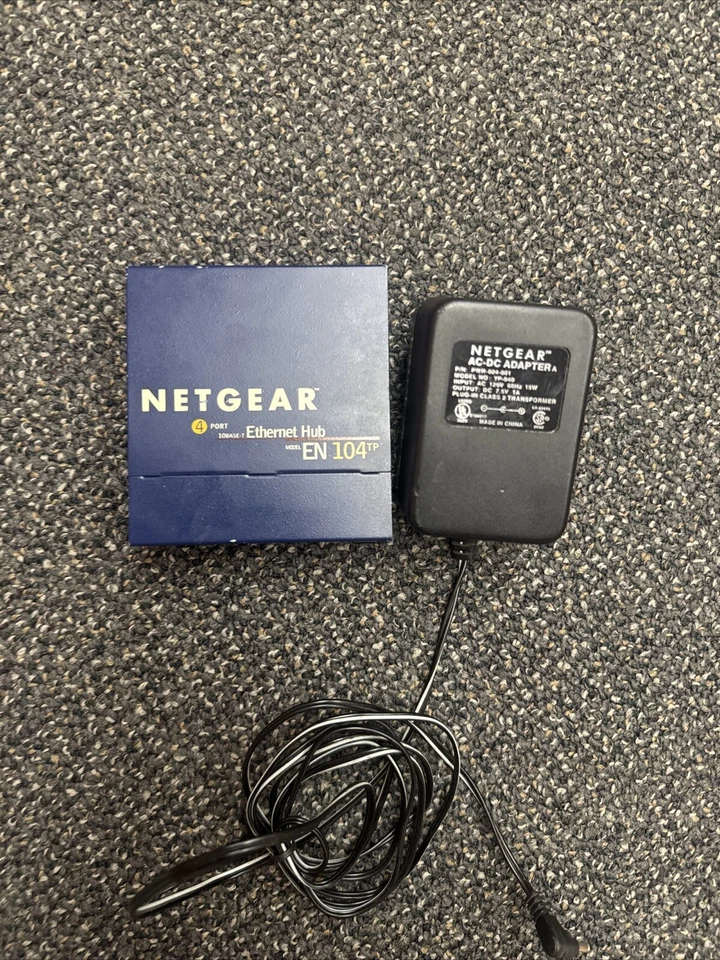 Netgear Model EN104TP 4-Port 10 Mbps  Ethernet Hub - Image 2 of 3