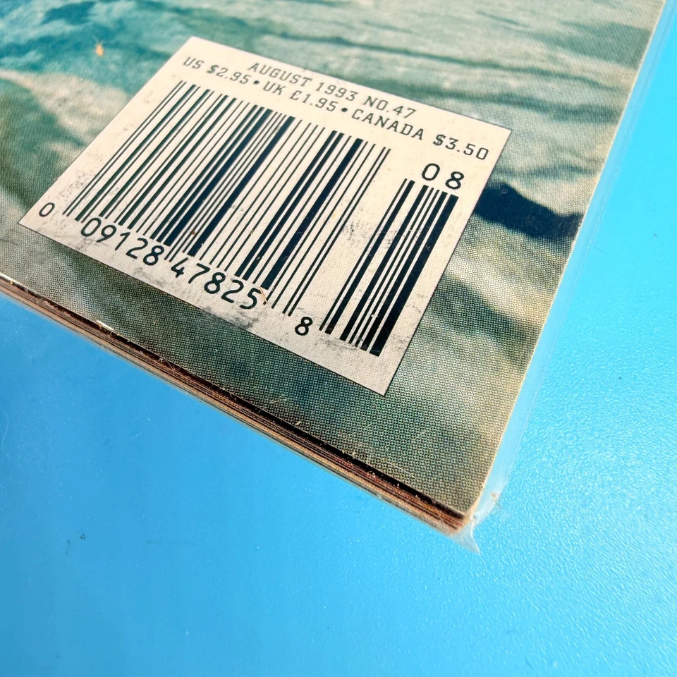 THE SOURCE Magazine Sneaker Guide VG • AUG 1993 • NO. 47 • BIZ MARKIE  Hip Hop - Image 3 of 4