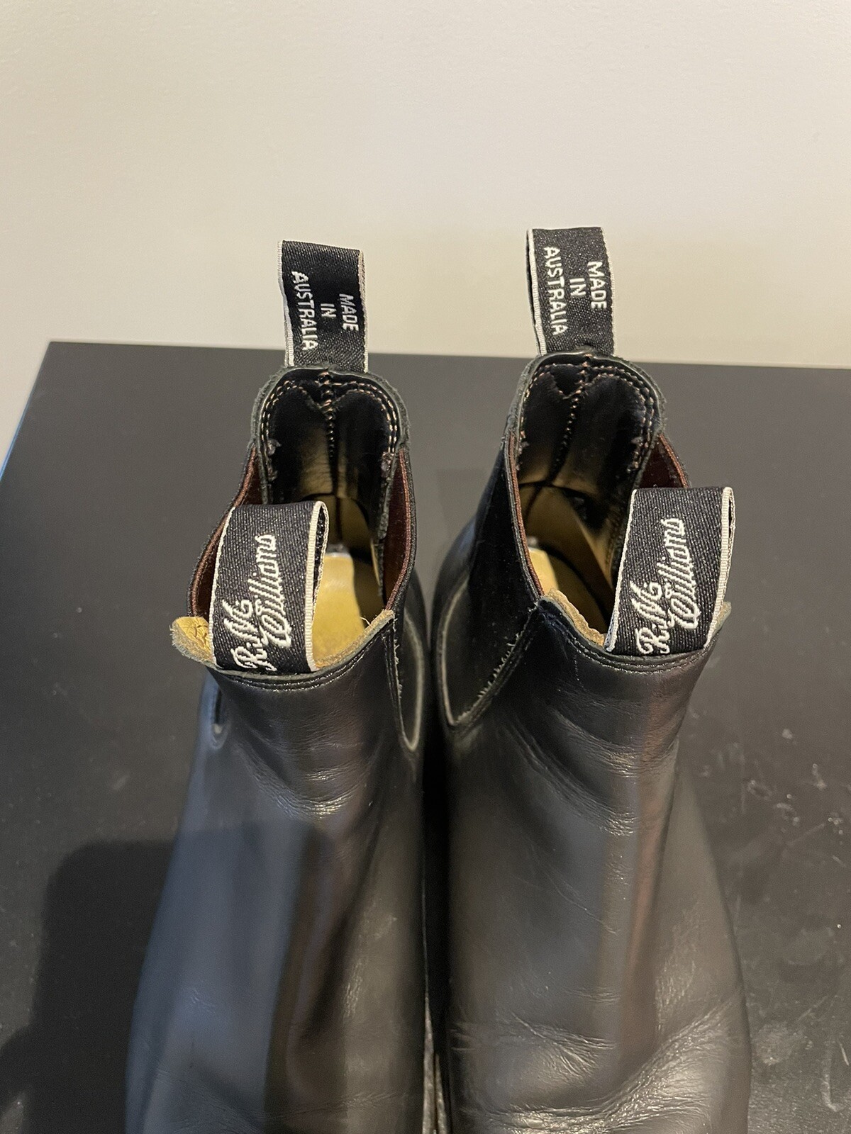 RM Williams Adelaide Boots Rubber Sole Black Yearling size 6D (RRP 649