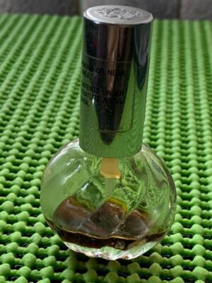 Vintage Di Borghese Vivant .23oz Spray Bottle Mini Bottle AS-IS