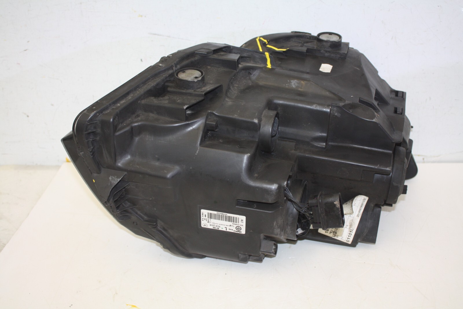 Genuine 2016 Volkswagen TRANSPORTER T6 Passenger Side Headlight 