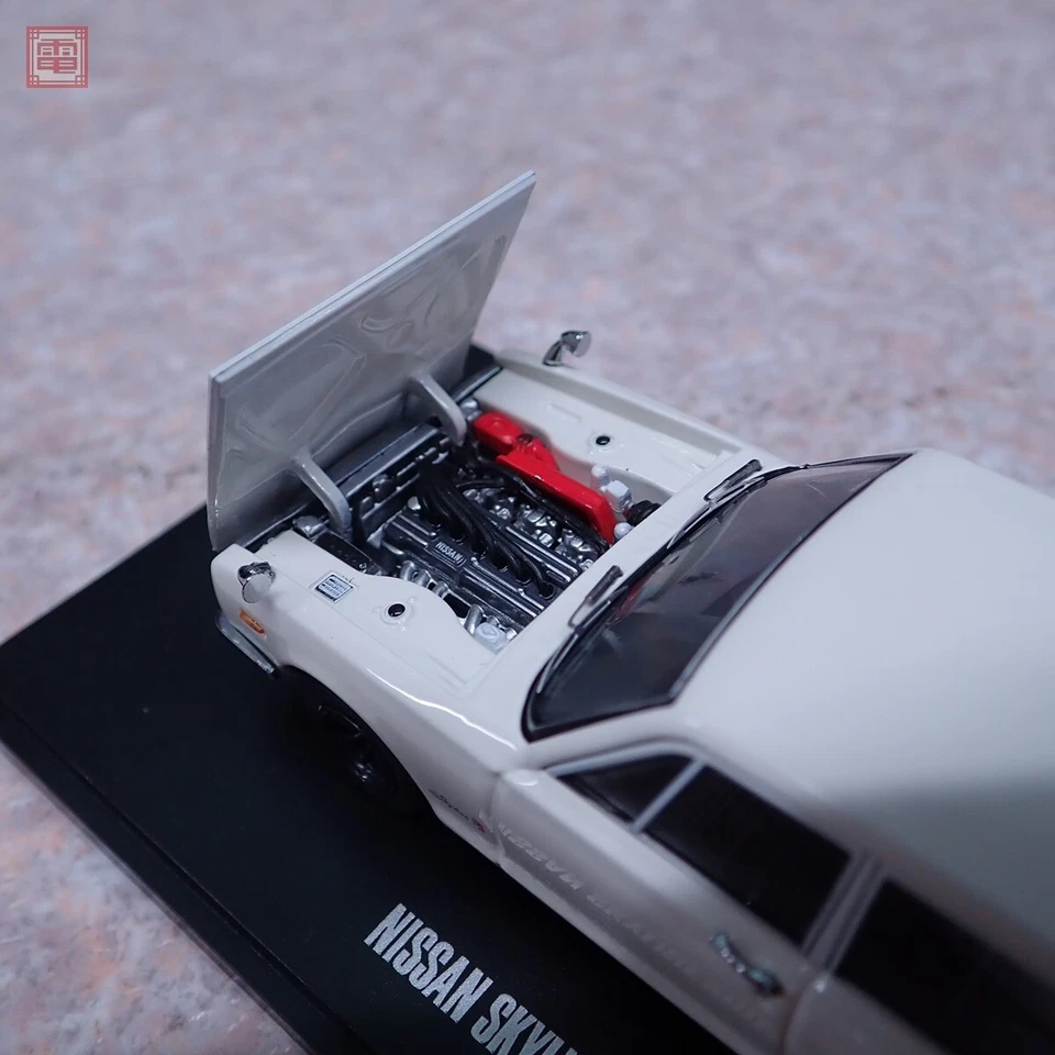 Nissan Skyline 2000 GT-R, escala 1:43 de Kyosho Foto 3 de 4