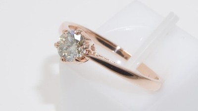 Solitärring 9 Karat 9 Karat Rotgold natürlicher Diamant 0,50 kt Größe UK-M US-6