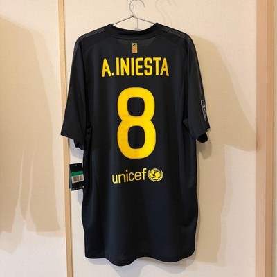 BNWT #8 INIESTA BARCELONA 2011 2012 ORIGINAL AWAY JERSEY SIZE XL