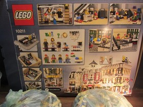 10211 LEGO CREATOR MODULAR" GRAND EMPORIUM not inventoried