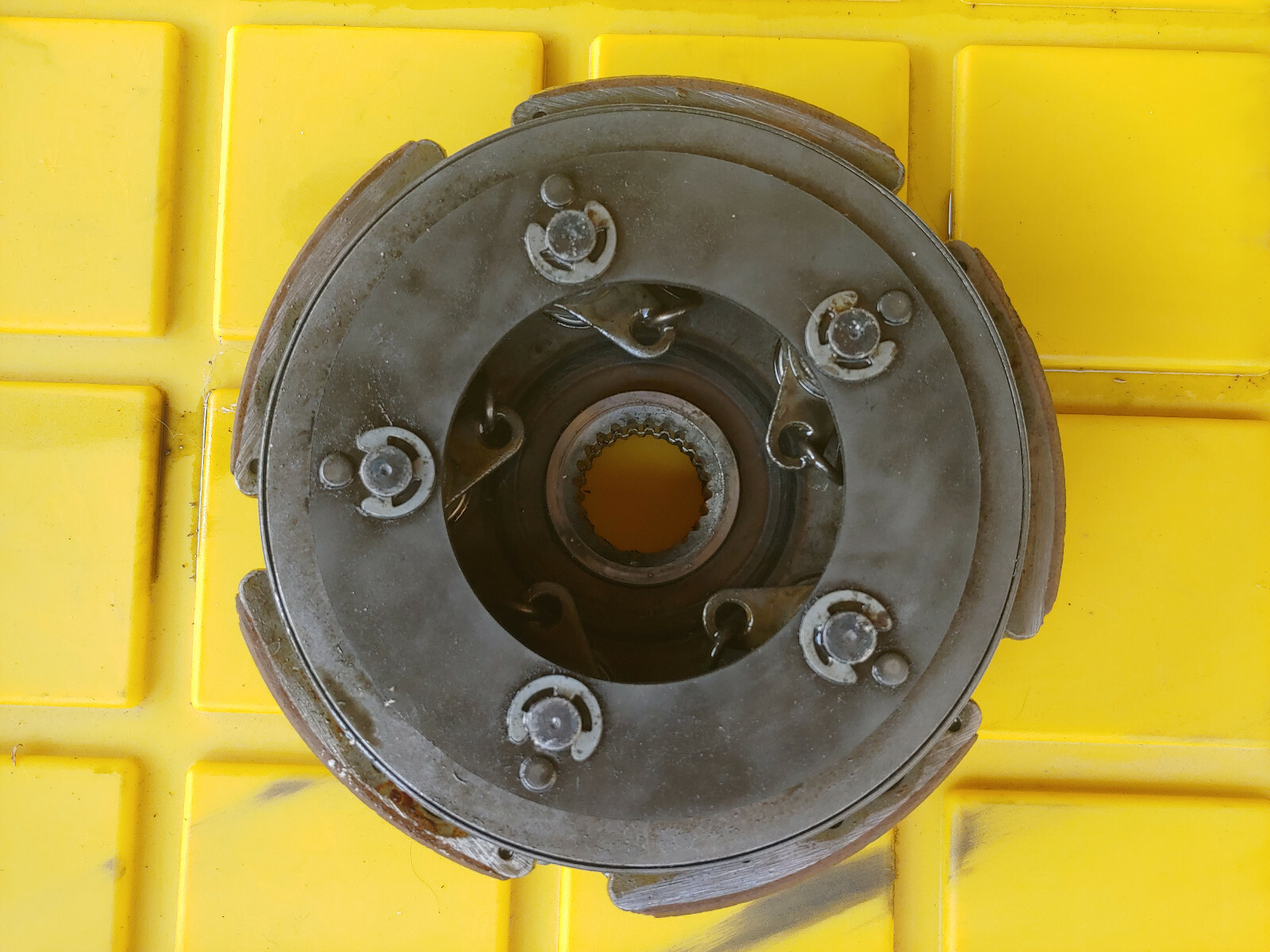 Arctic Cat 650 H1 Centrifugal Clutch 0823 484 And One Way Bearing 0823 arctic-cat-650-h1-centrifugal-clutch-0823-484-and-one-way-bearing-0823