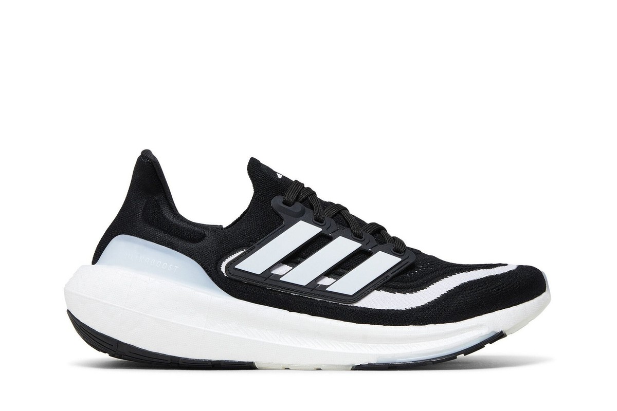 【hxxoxxvx27】　US7.5 Size 7.5 - adidas UltraBoost Light Black White for sale