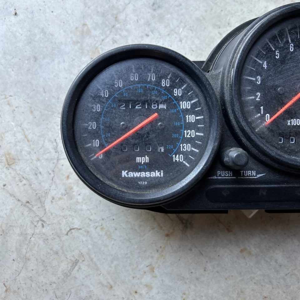 Kawasaki Ninja 500R Ex500 1997-2009 velocímetro velocímetro medidor grupo Foto 2 de 4