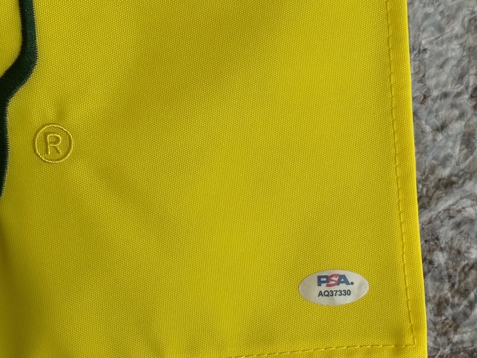 Scottie Scheffler Signed 2022 Masters Golf Flag PSA DNA Certified Authentic view 3