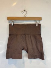 SET Active Women's SculptFlex Power Bike Shorts Size Medium Light Brown 4.5"