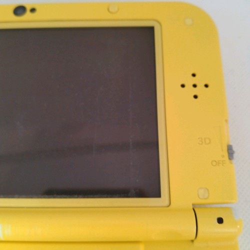 New Nintendo 3DS XL LL Pikachu Yellow Console Stylus japan ver used from japan - 第 11/15 張圖片