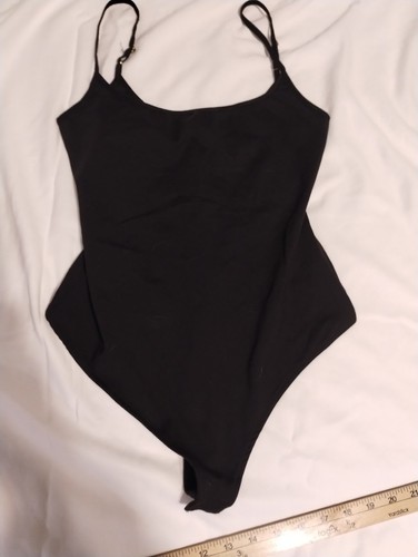 Body Free People intimo taglia small senza maniche spaghetti strap chiusura a scatto - Foto 1 di 3