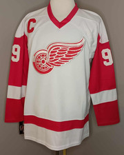 Gordie Howe Detroit Red Wings White & Red "1984-2007 Throwback" CCM NHL Jersey