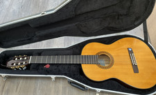 Yamaha CG-150 SA - Classical Guitar Solid Spruce Top w/ Case + TUSQ Nut & Saddle