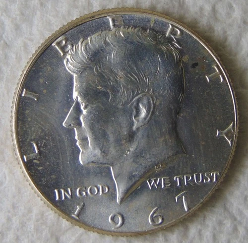 1967 Kennedy 50C Silver Half Dollar NICE UNCIRCULATED COIN, SWEET!