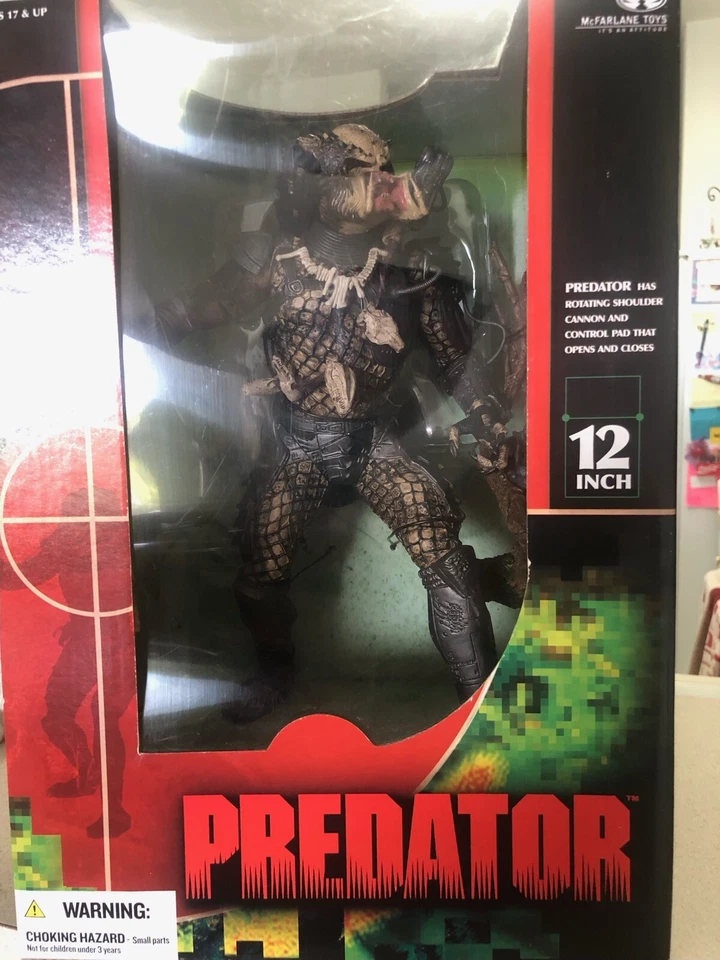 McFarlane Toys Takara Predator 12-inch Action Figure Rare Item - Image 3 of 4