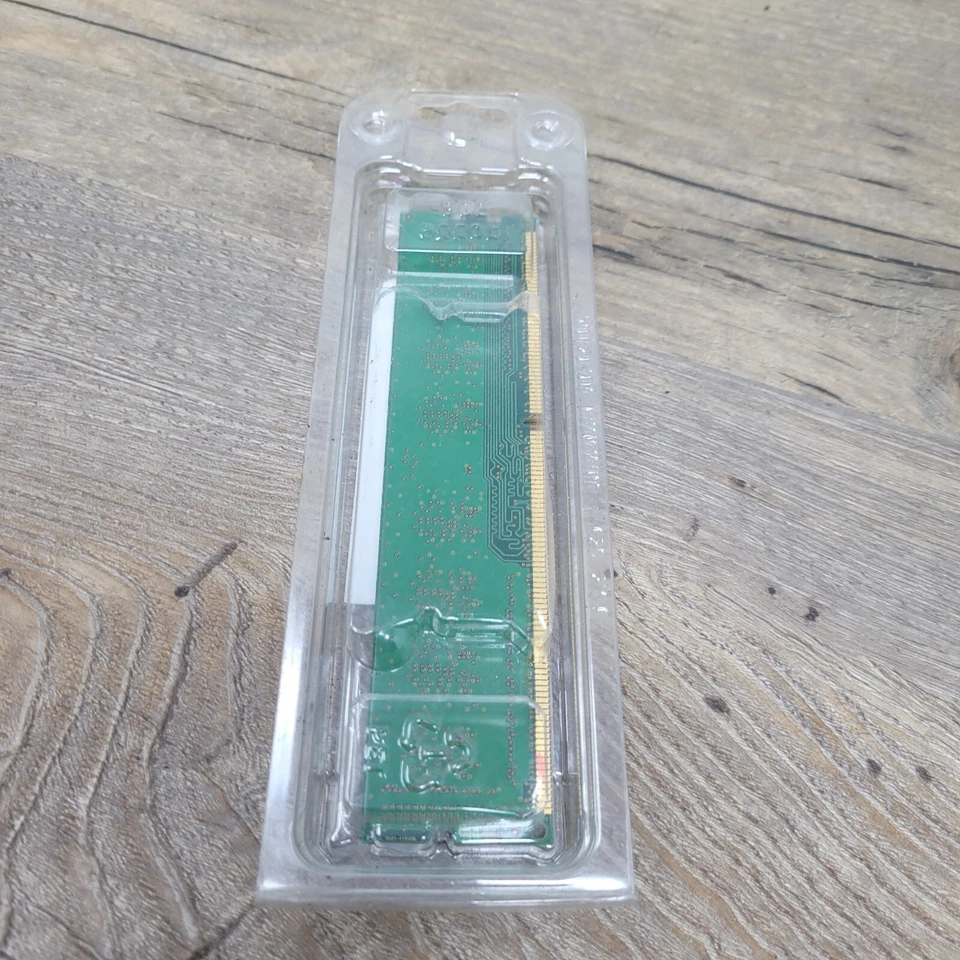 Crucial By Micron 2GB CT25664BA160B 240 Pin DIMM DDR3 With Original Packaging - Image 4 of 4