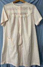 Sears Perma prest house coat nightie cottagecore pink w/lace  Floral size 36/38