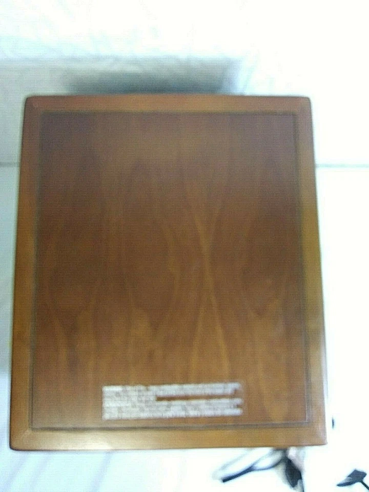 iLIVING Calentador de Espacio Portátil Infrarrojo Modelo ILG-918 1500W 120V 4 Rodillos h8 Foto 2 de 4