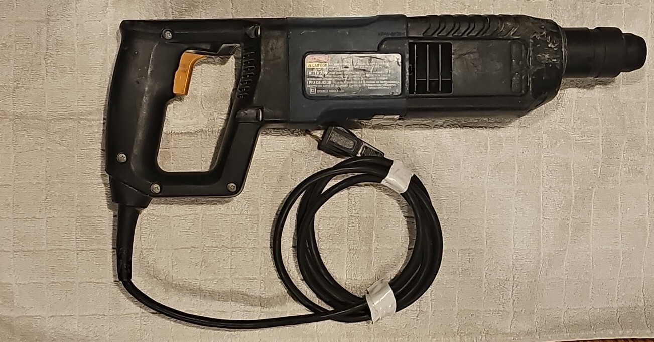 BOSCH Bulldog 11224VSR Rotary Hammer Drill SDS Tested Works Perfectly